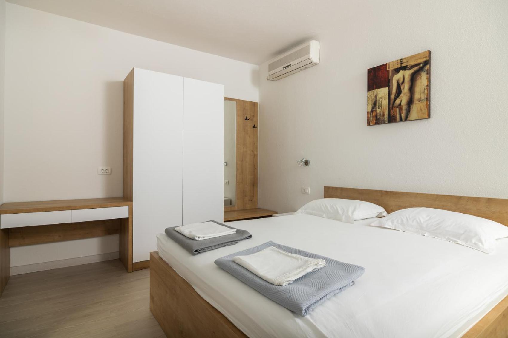 Apartments & Rooms Konoba Tomic Gornji Humac Room photo